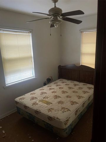 390 Bear Track Trl, Livingston, TX 77351