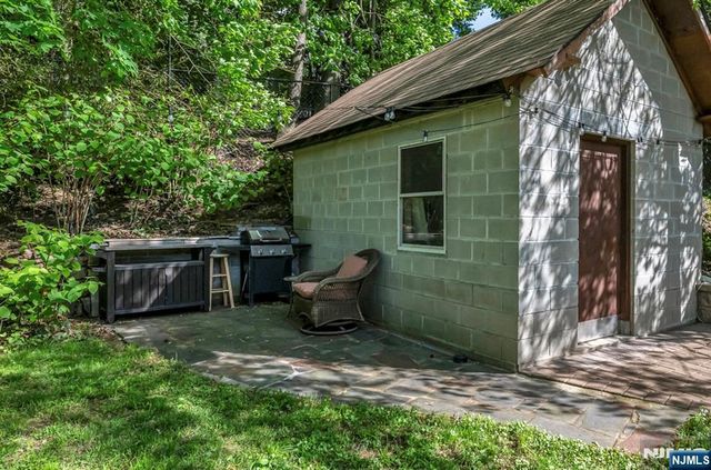 247 Glenwood Avenue, Leonia, NJ 07605