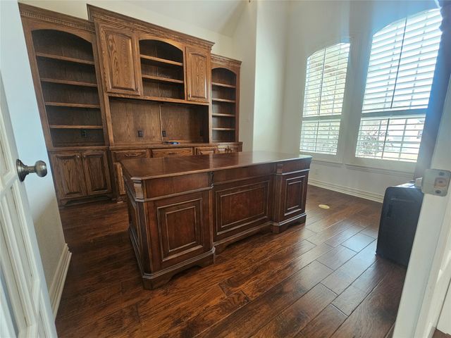 1103 Mallard Way, Granbury, TX 76048