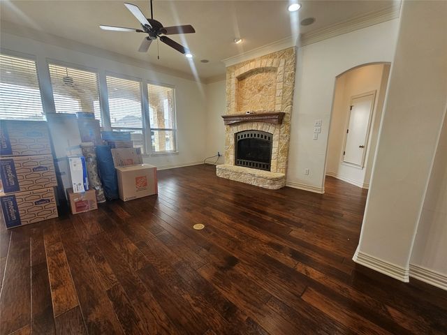 1103 Mallard Way, Granbury, TX 76048