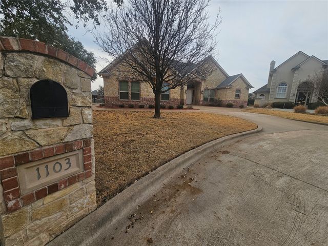 1103 Mallard Way, Granbury, TX 76048