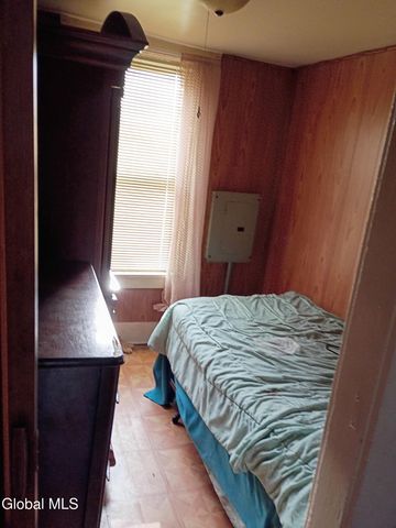 408 Williams Street, Troy, NY 12180