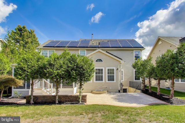 2403 LAKE FOREST DR, Upper Marlboro, MD 20774