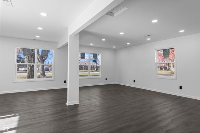 804 S Albany Street, Selma, IN 47383