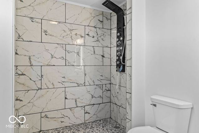 804 S Albany Street, Selma, IN 47383