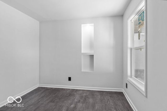 804 S Albany Street, Selma, IN 47383