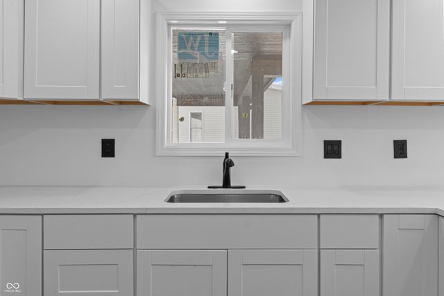 804 S Albany Street, Selma, IN 47383