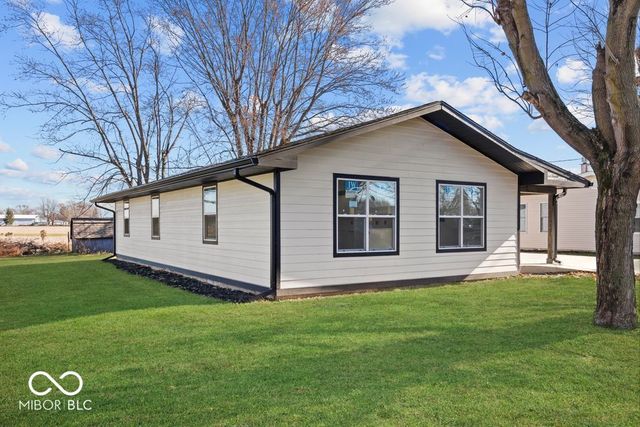 804 S Albany Street, Selma, IN 47383