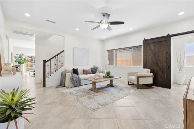 24932 Wells Fargo, Laguna Hills, CA 92653