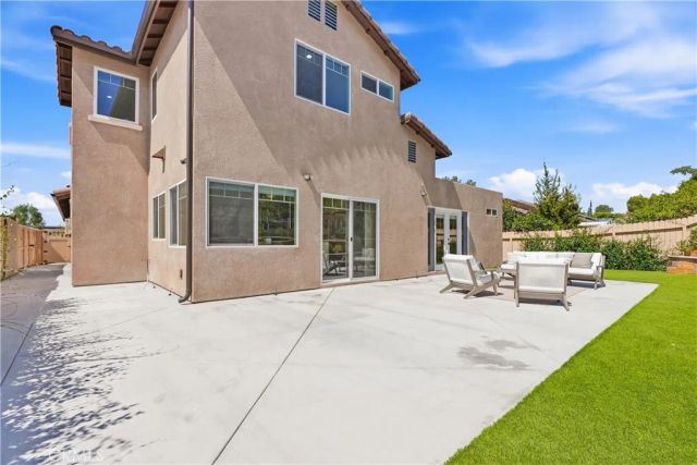 24932 Wells Fargo, Laguna Hills, CA 92653