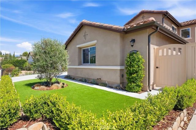 24932 Wells Fargo, Laguna Hills, CA 92653
