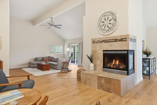 17843 Lake Forest Dr, Penn Valley, CA 95946