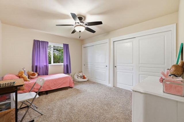 17843 Lake Forest Dr, Penn Valley, CA 95946