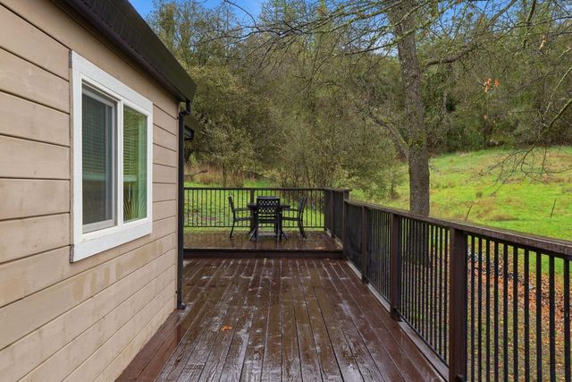 17843 Lake Forest Dr, Penn Valley, CA 95946