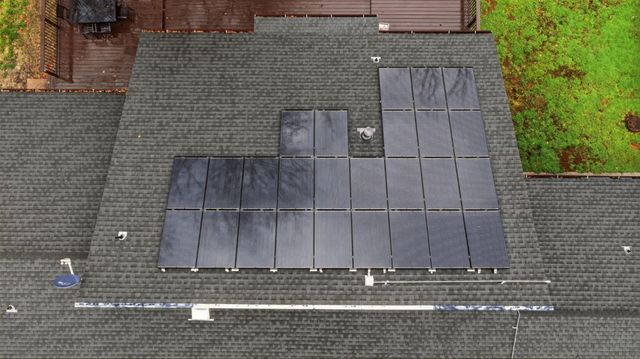 17843 Lake Forest Dr, Penn Valley, CA 95946