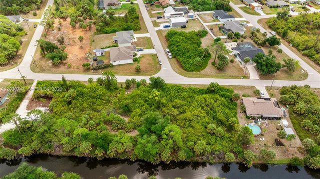 7061 W Sea Mist Drive, Port Charlotte, FL 33981
