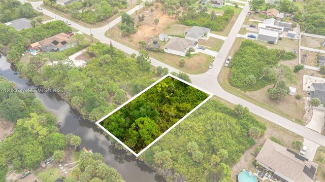 7061 W Sea Mist Drive, Port Charlotte, FL 33981