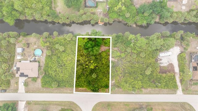 7061 W Sea Mist Drive, Port Charlotte, FL 33981