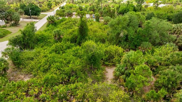 7061 W Sea Mist Drive, Port Charlotte, FL 33981