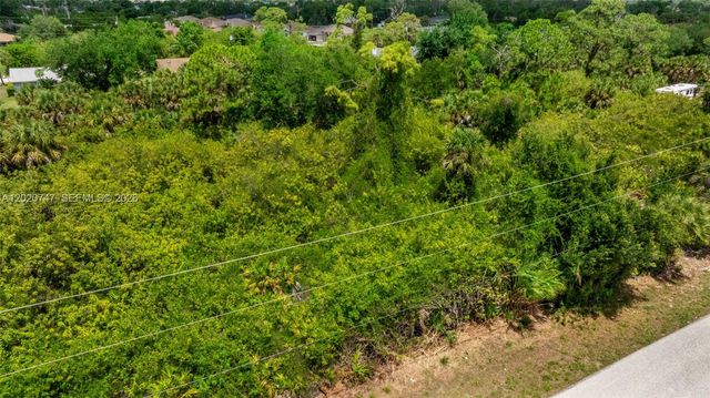 7061 W Sea Mist Drive, Port Charlotte, FL 33981