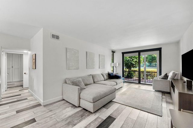 7942 La Mirada Drive, Boca Raton, FL 33433
