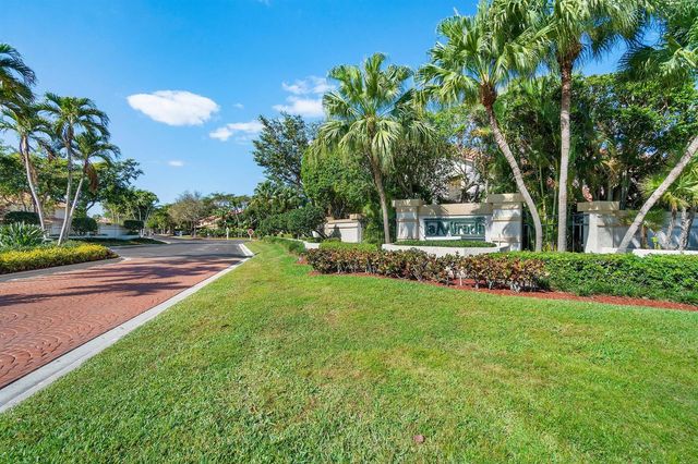 7942 La Mirada Drive, Boca Raton, FL 33433