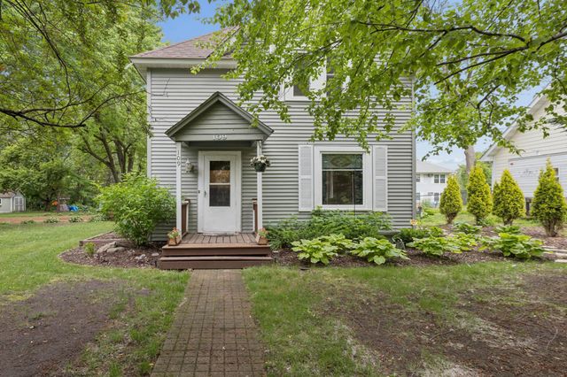 109 Hope Avenue SE, Watertown, MN 55388