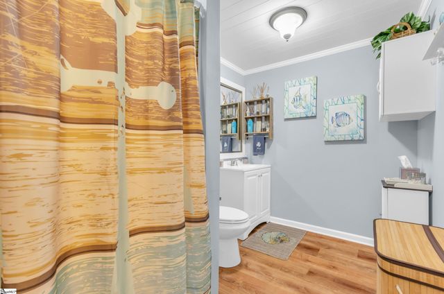 47 Rabbit Run, Hartwell, GA 30643