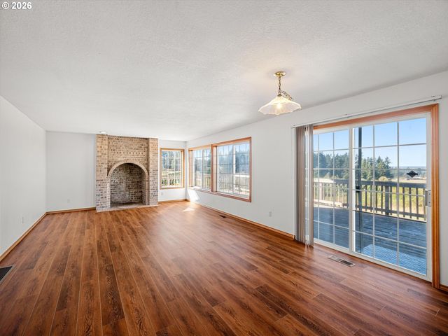 16977 S SPANGLER Rd, Beavercreek, OR 97004
