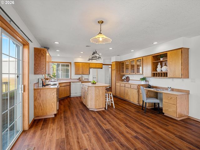 16977 S SPANGLER Rd, Beavercreek, OR 97004