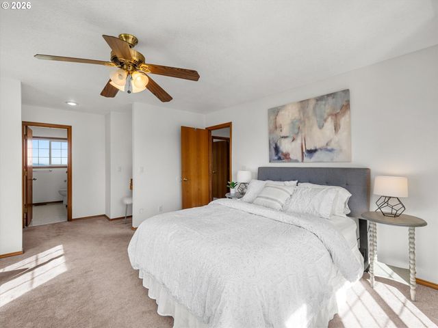 16977 S SPANGLER Rd, Beavercreek, OR 97004