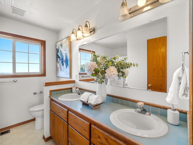 16977 S SPANGLER Rd, Beavercreek, OR 97004