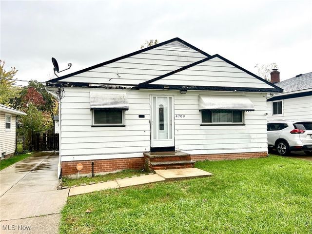 4709 Hillside Avenue, Garfield Heights, OH 44125