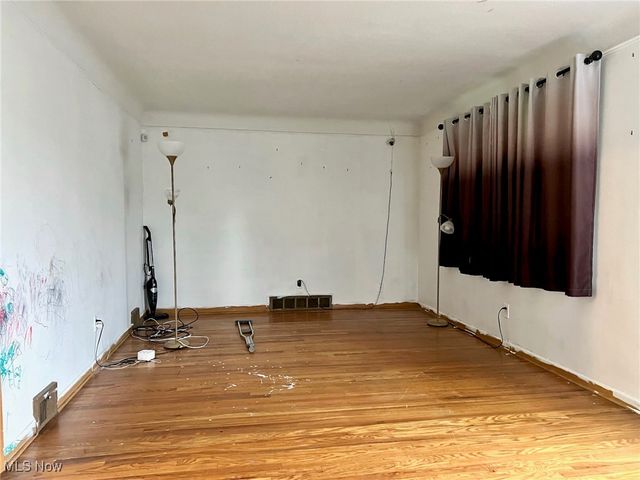 4709 Hillside Avenue, Garfield Heights, OH 44125