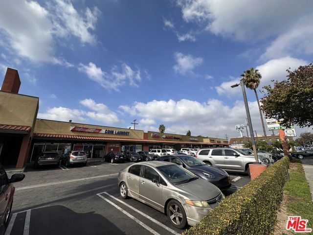 4701 S Broadway, Los Angeles, CA 90037