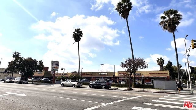 4701 S Broadway, Los Angeles, CA 90037