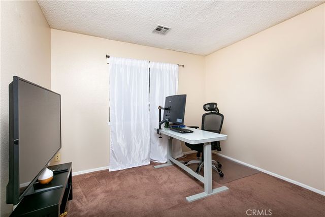 44514 15th E7, Lancaster, CA 93535