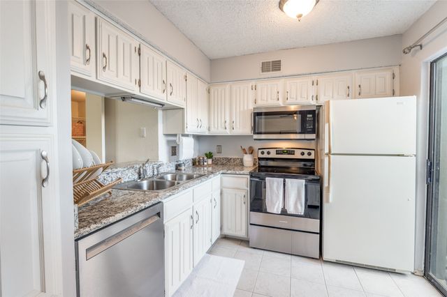 14800 Enterprise Drive 19A, Farmers Branch, TX 75234