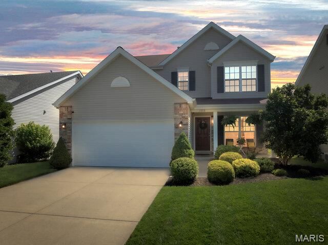 1008 Ashfield Lane, O'fallon, MO 63366