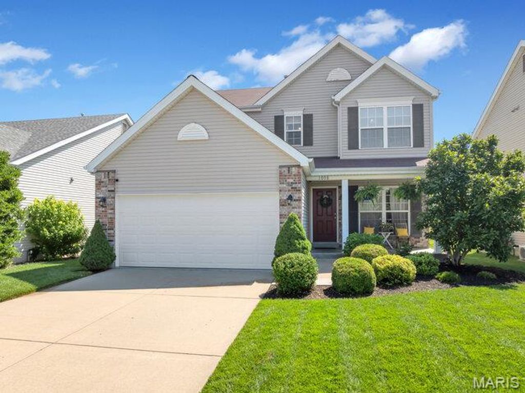 1008 Ashfield Lane, O'fallon, MO 63366