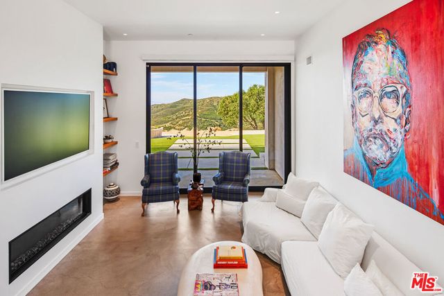 2543 S Foose Road, Malibu, CA 90265