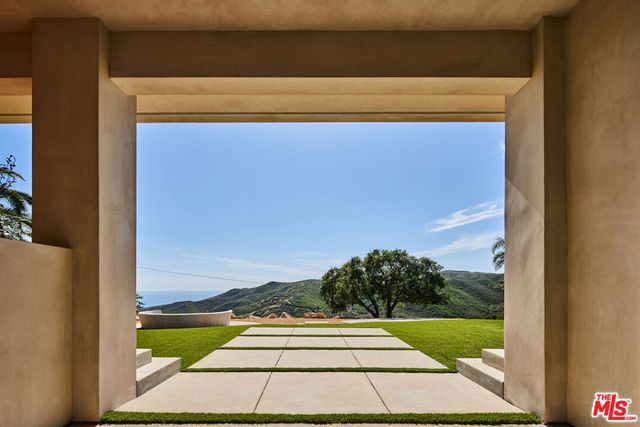 2543 S Foose Road, Malibu, CA 90265