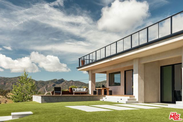 2543 S Foose Road, Malibu, CA 90265