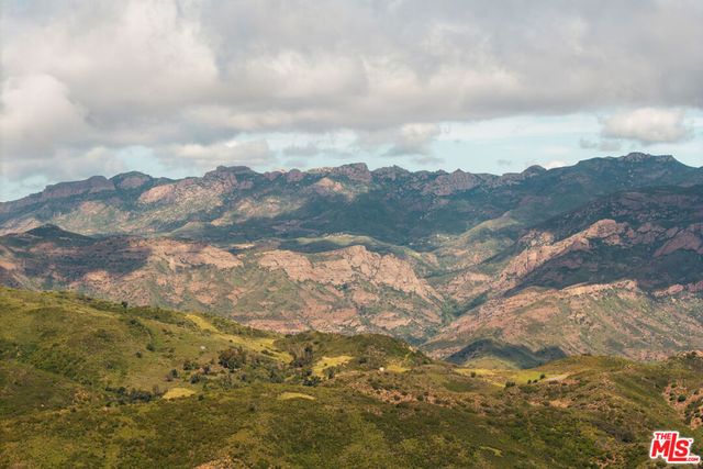 2543 S Foose Road, Malibu, CA 90265