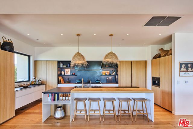 2543 S Foose Road, Malibu, CA 90265