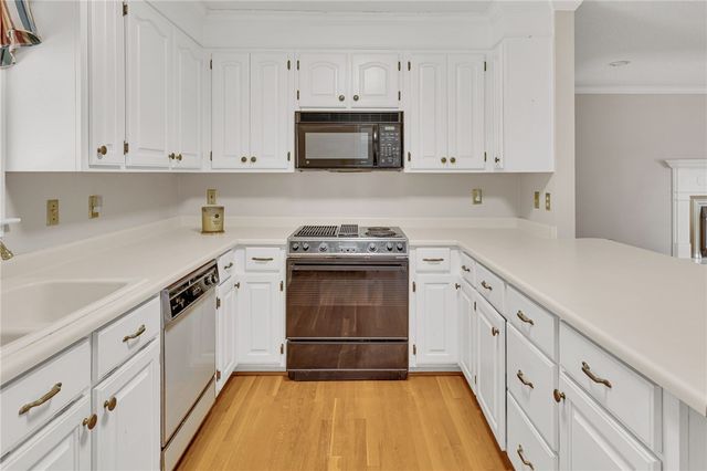 1142 Fox Squirrel Ridge Road, Pickens, SC 29671