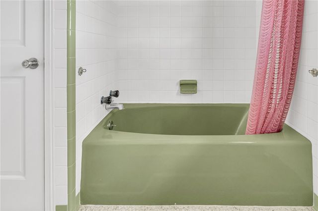 1142 Fox Squirrel Ridge Road, Pickens, SC 29671