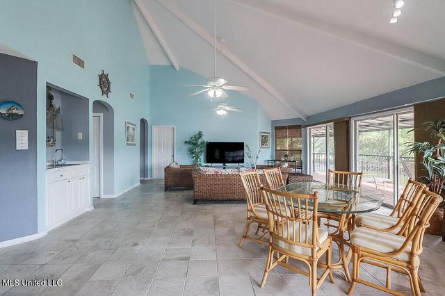 5710 Caldwell Drive, Ocean Springs, MS 39564