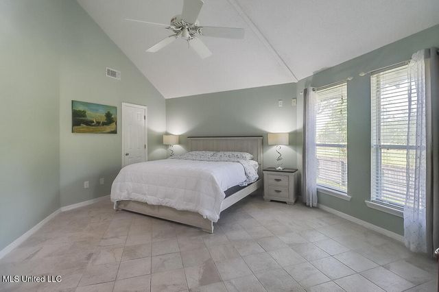 5710 Caldwell Drive, Ocean Springs, MS 39564