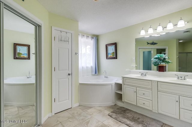5710 Caldwell Drive, Ocean Springs, MS 39564
